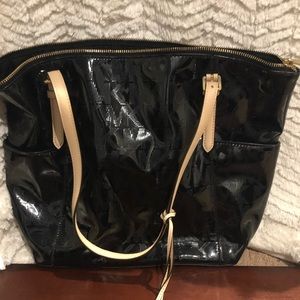 Michael Kors Tote (Patent leather)